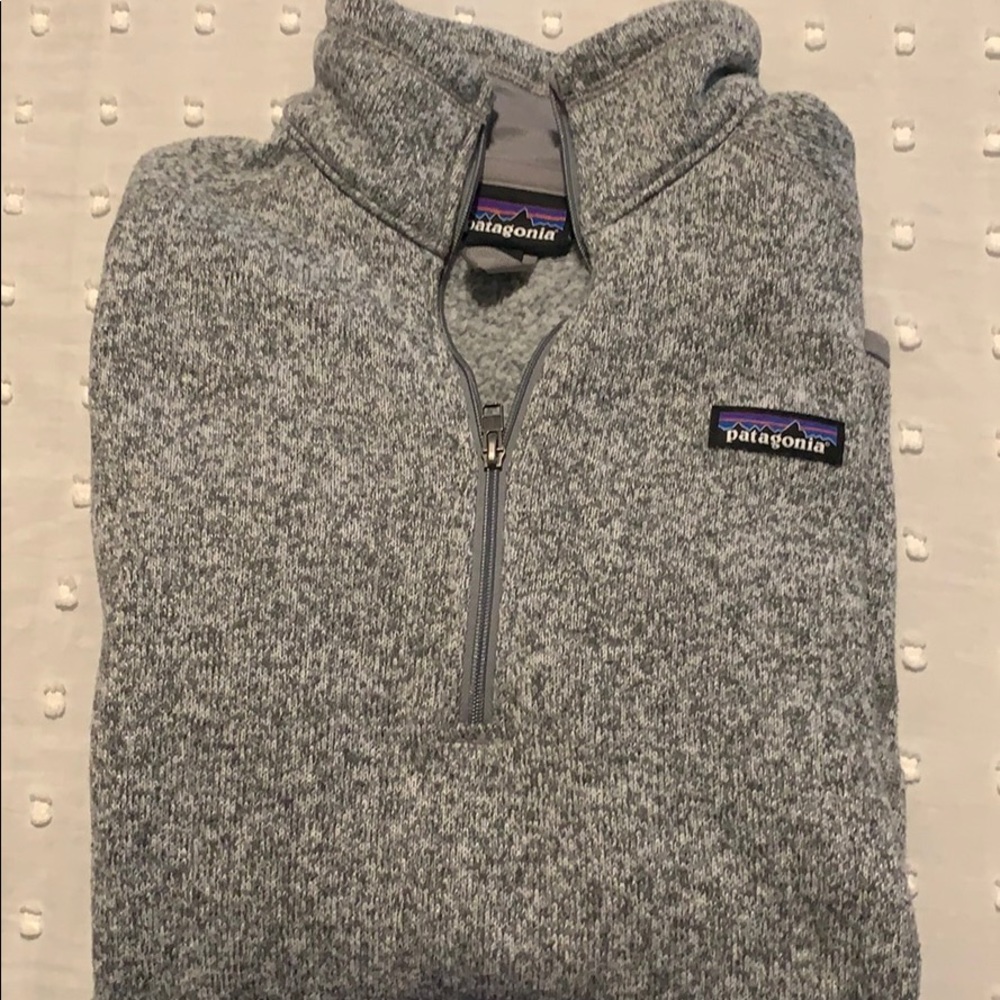 Patagonia quarter zip !